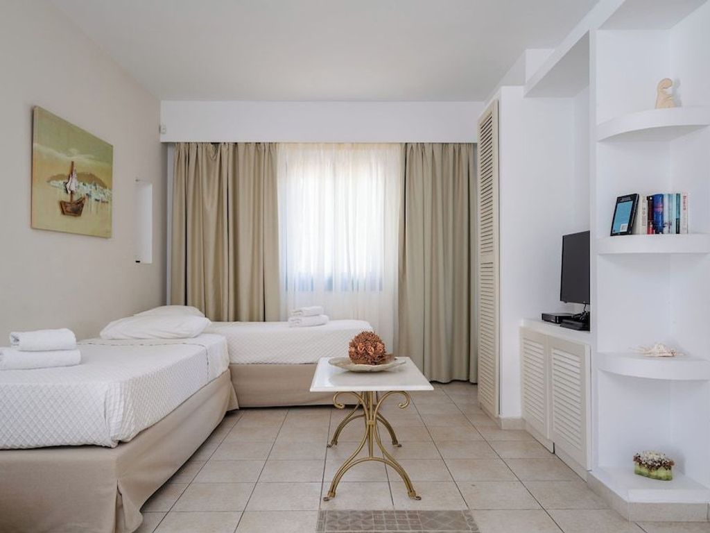 Mitos Suites