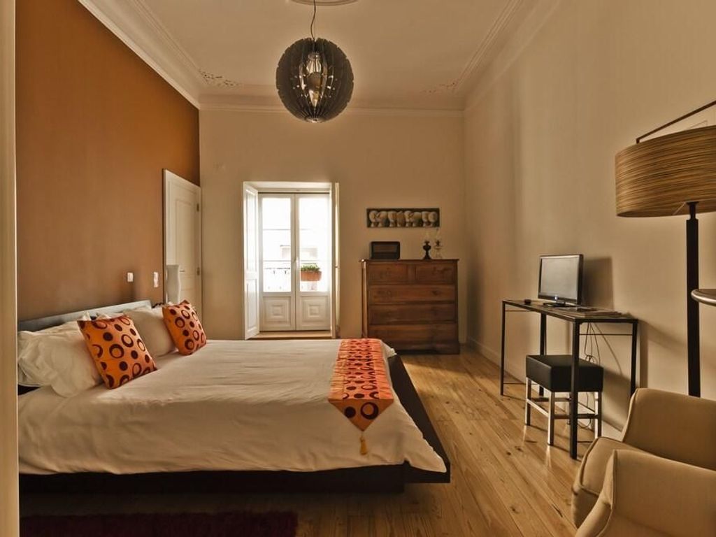 Casa do Bairro by Shiadu