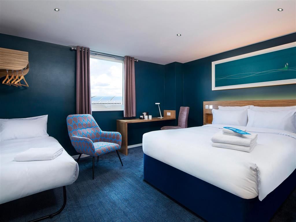 TRAVELODGE EALING