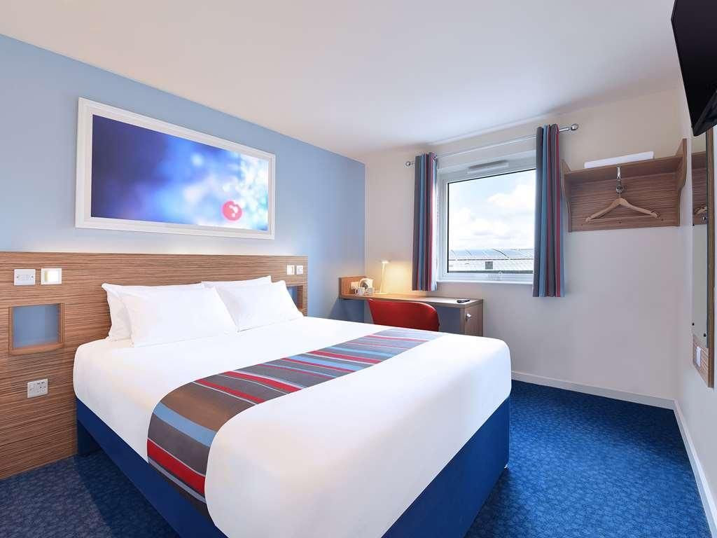 TRAVELODGE NEWBURY LONDON ROAD