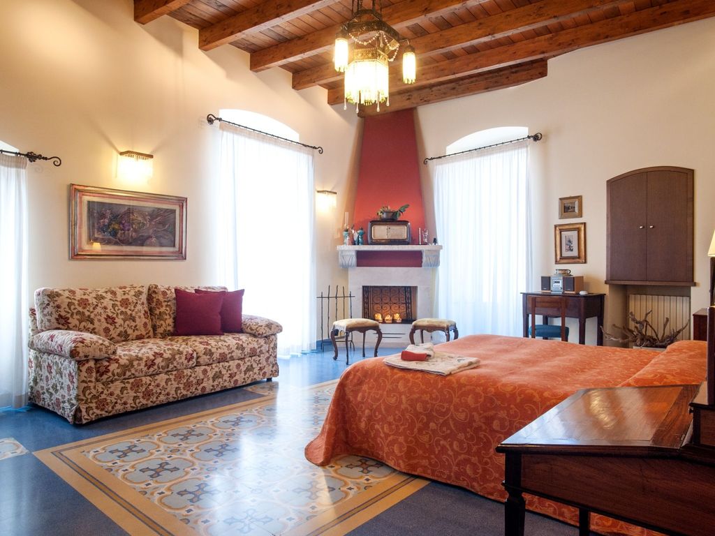 Vinslounge B&B