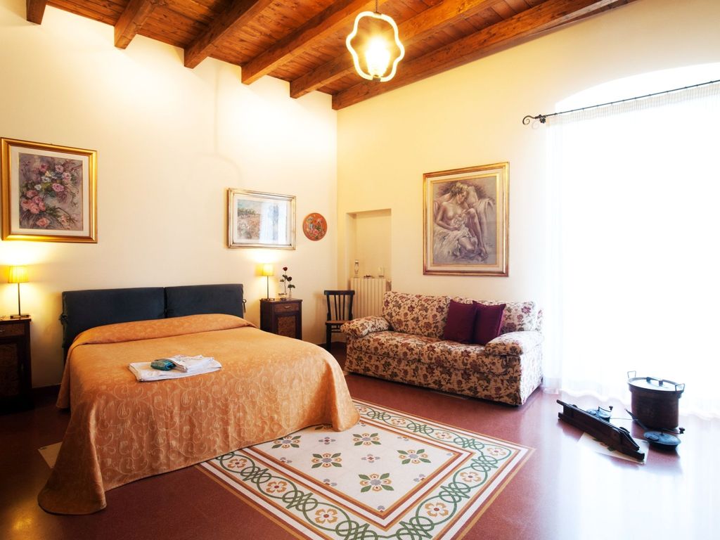 Vinslounge B&B