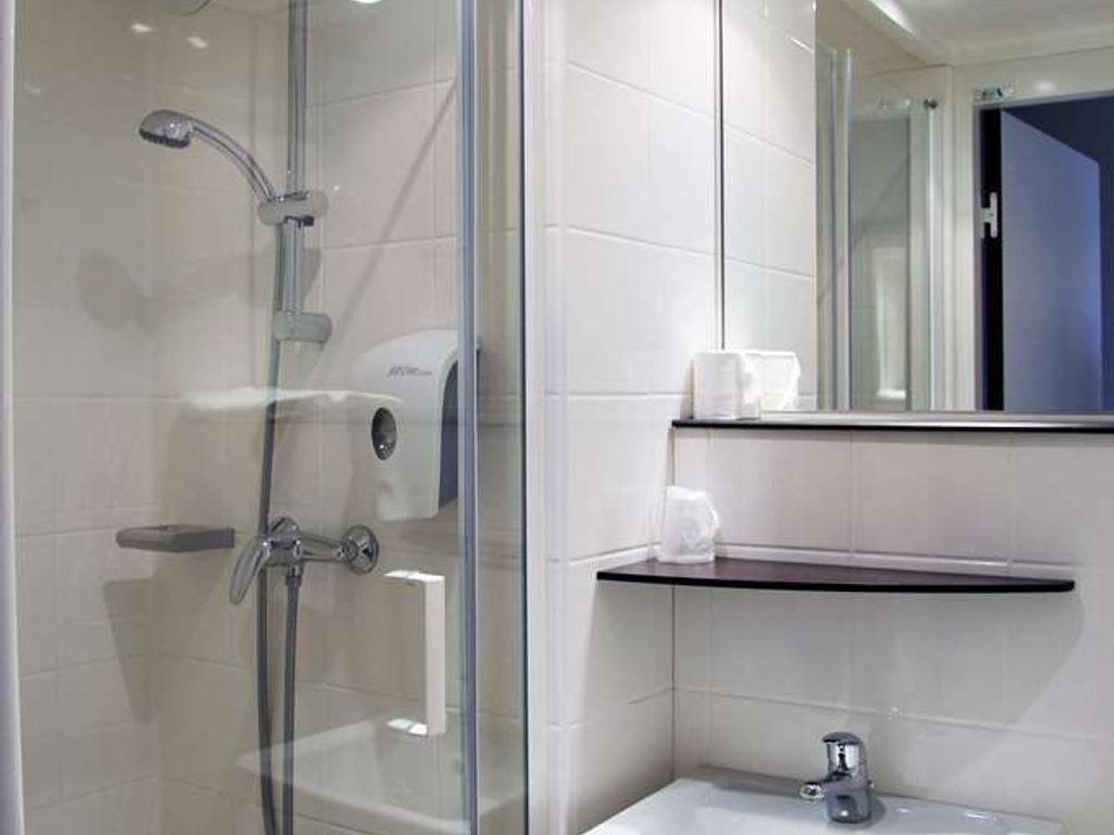 KYRIAD DIRECT MONT DE MARSAN - St Avit