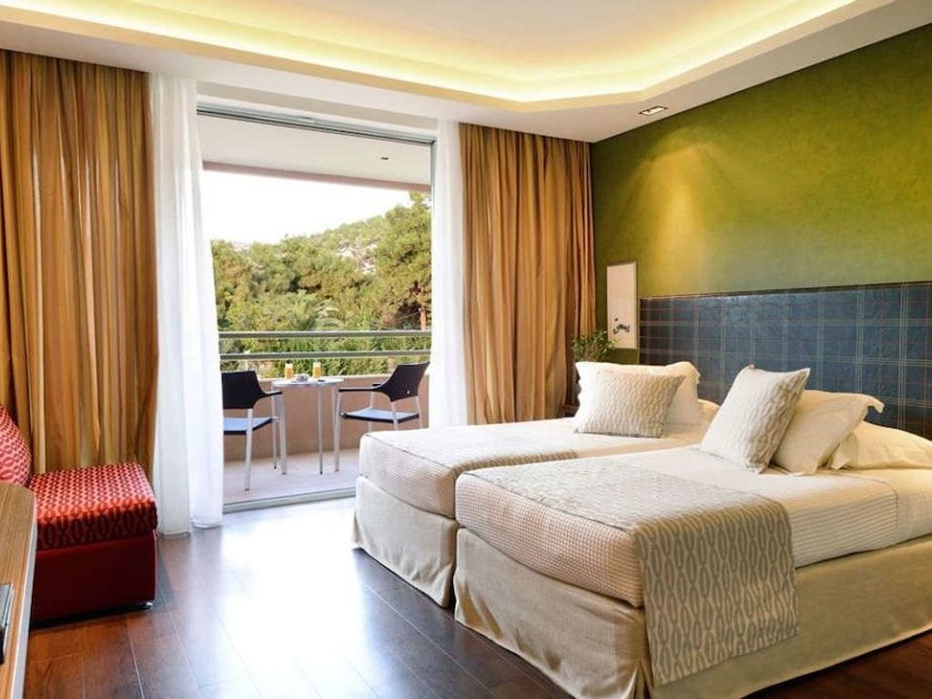 Royal Paradise Beach Resort & Spa