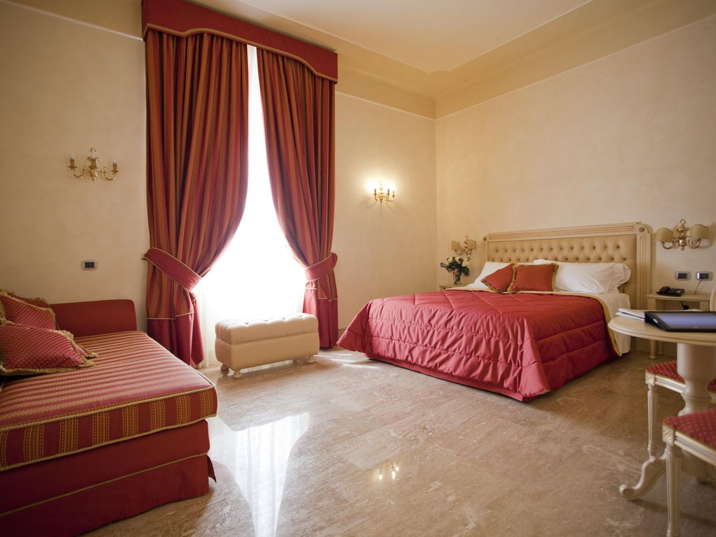 Cavour Hotel