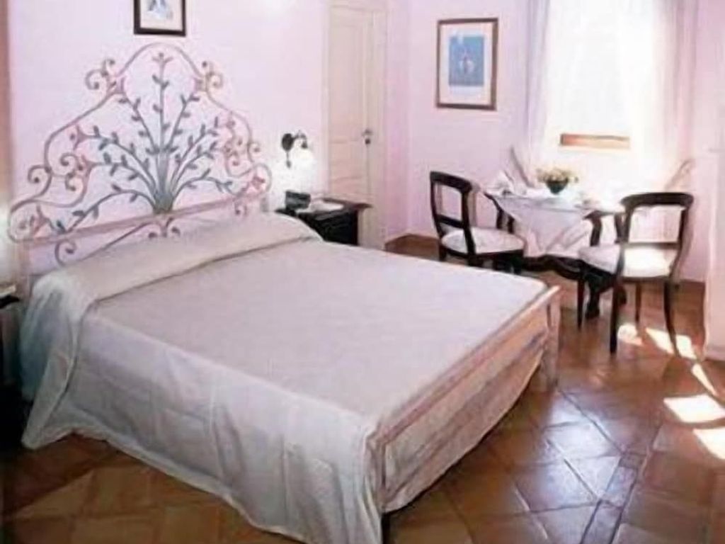 Casale 900