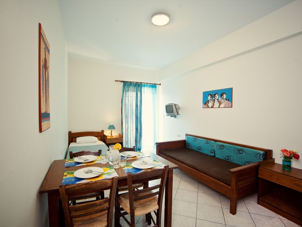 Niriides Hotel Apartments Studios