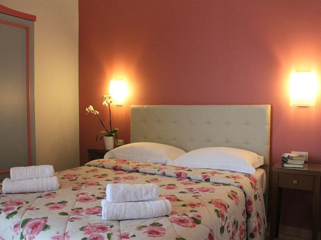 Amaryllis Hotel Apartments