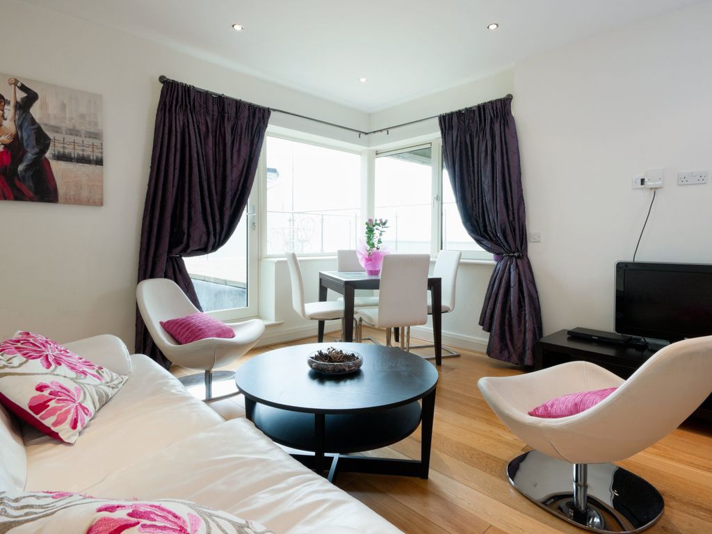 Jameson Court Apartments