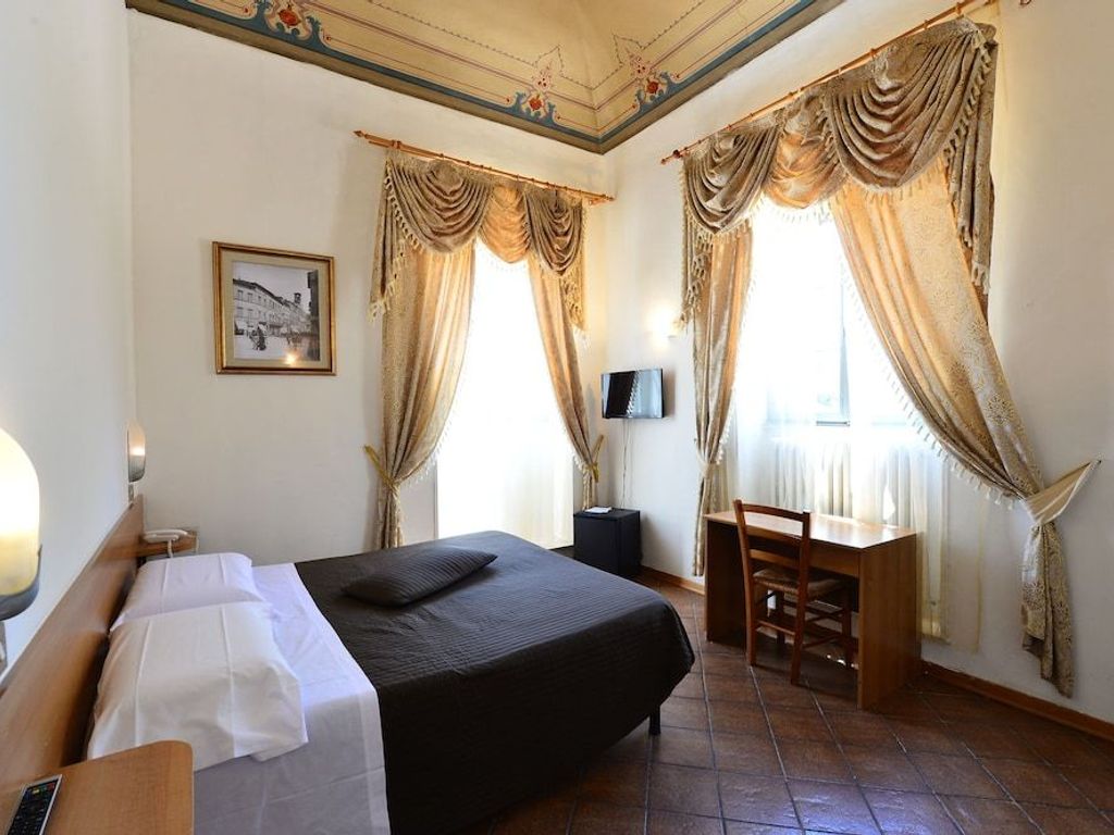 Hotel Iris