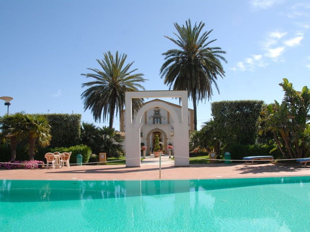 Villa Palocla Hotel