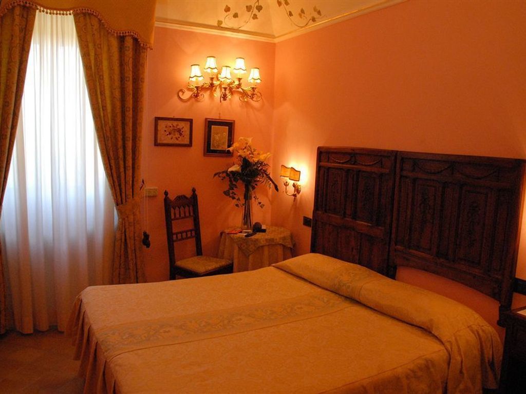 Villa Palocla Hotel