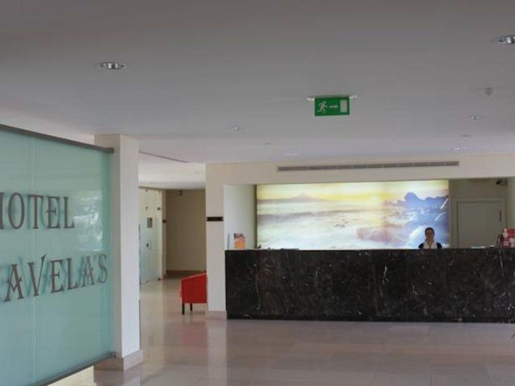 Hotel Caravelas