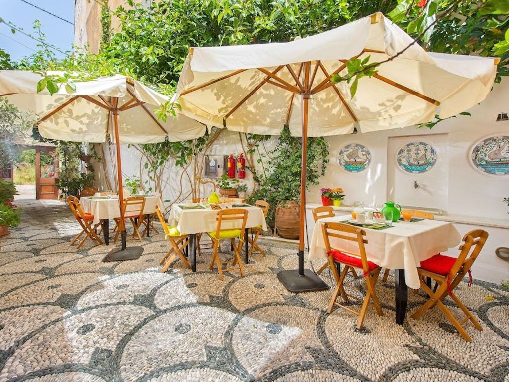 Rodos Niohori Elite Suites
