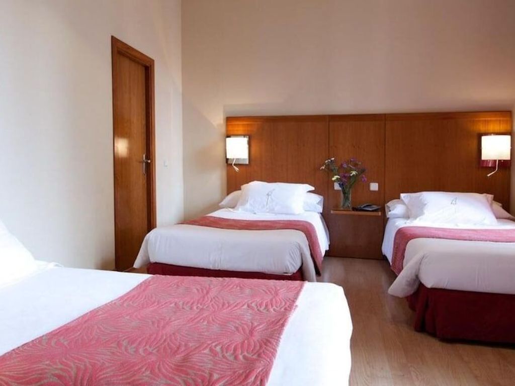 Ateneo Hotel Puerta del Sol