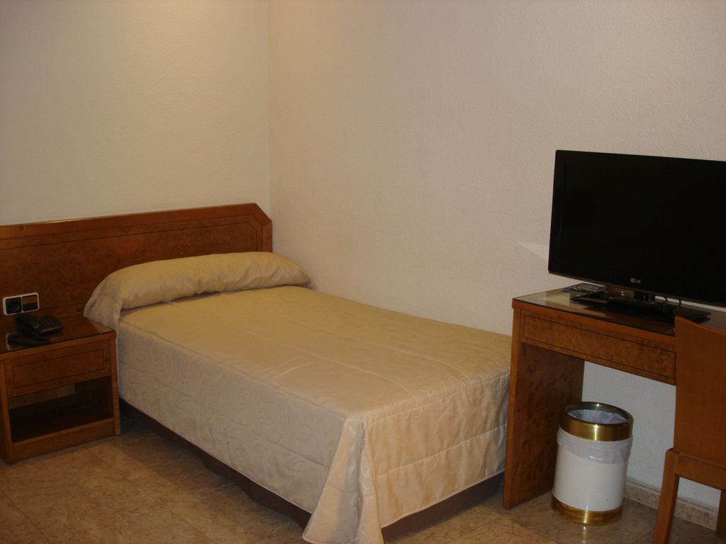 Moreno Hostal