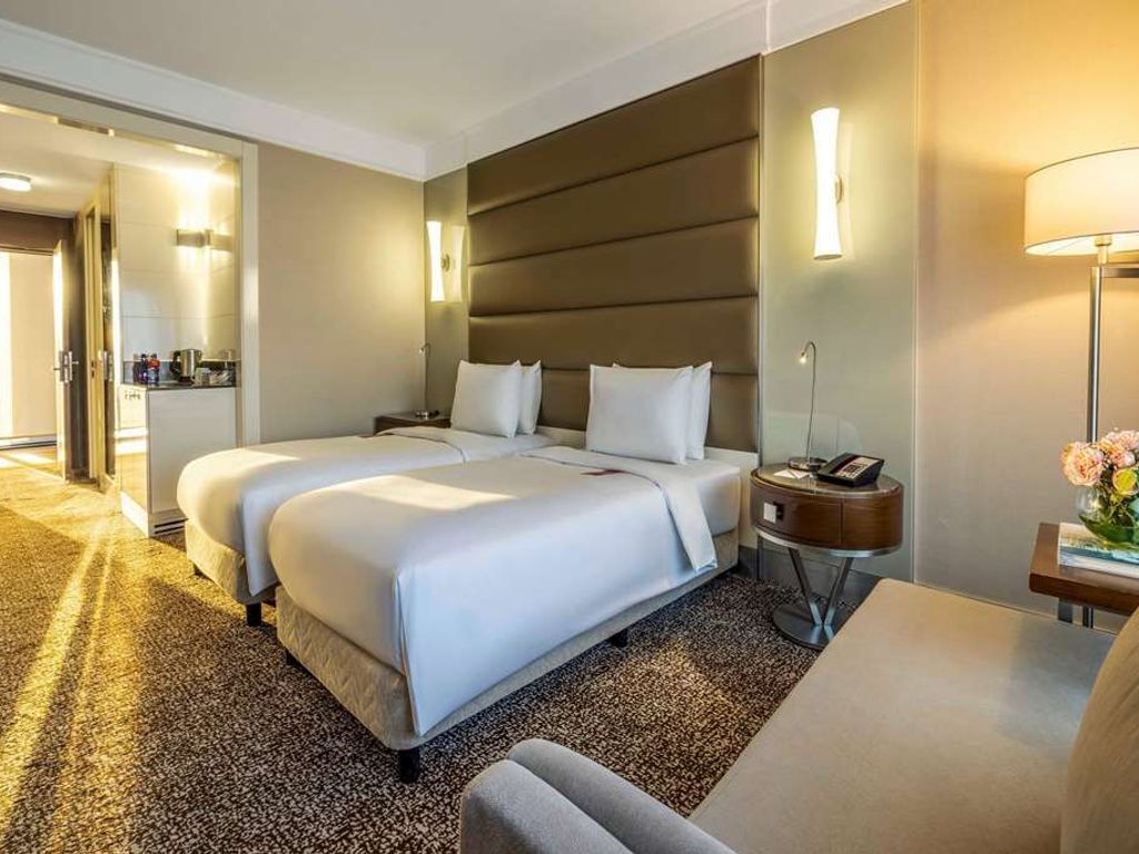 Ramada Plaza by Wyndham Istanbul Tekstilkent