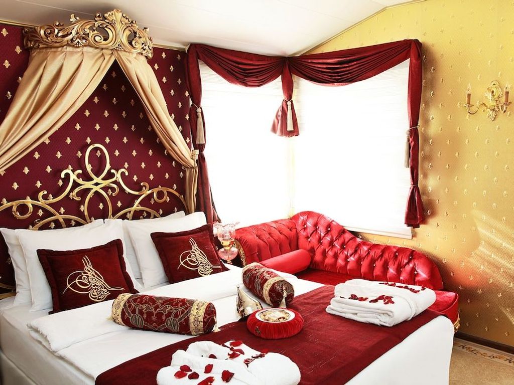 Sultan Tughra Hotel - Special Class