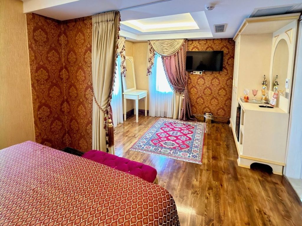 Sultan Tughra Hotel - Special Class