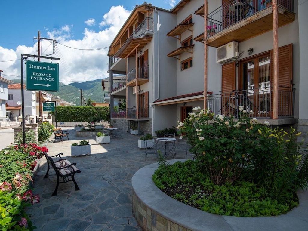 Domus Inn