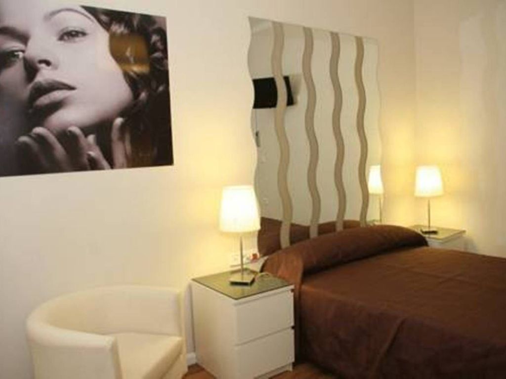 Room Pride Hostal