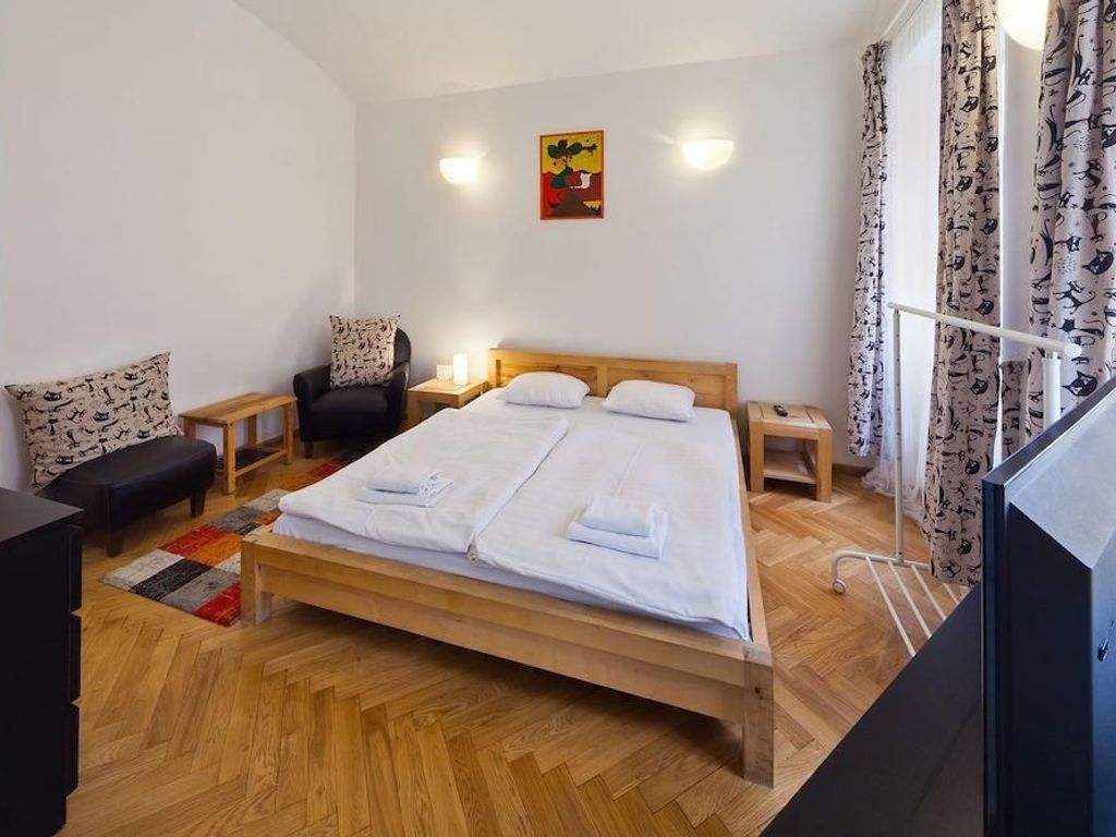Charles Bridge Apartments