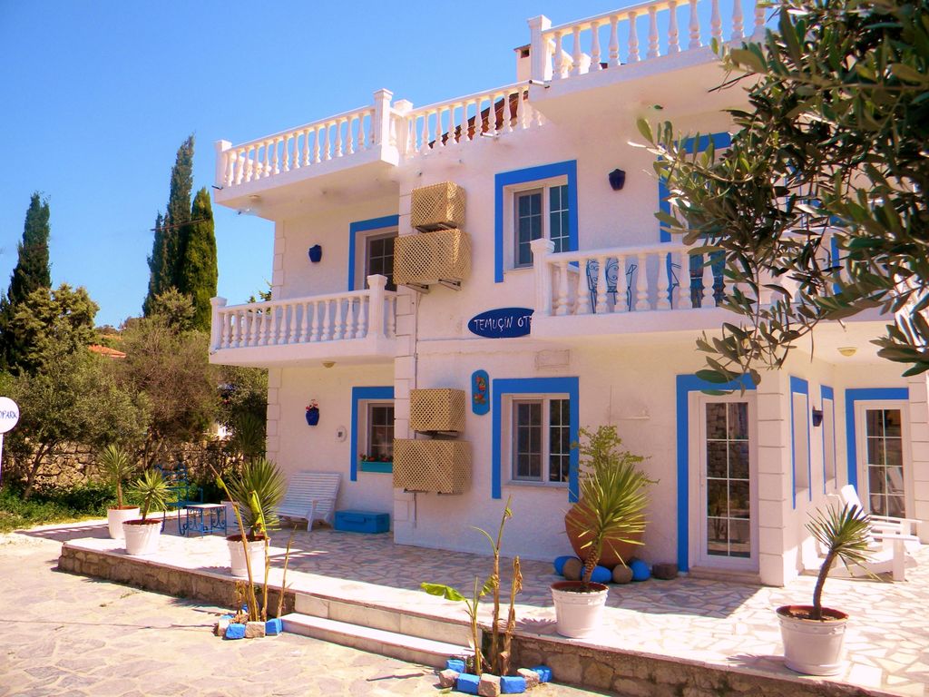 Temucin Hotel