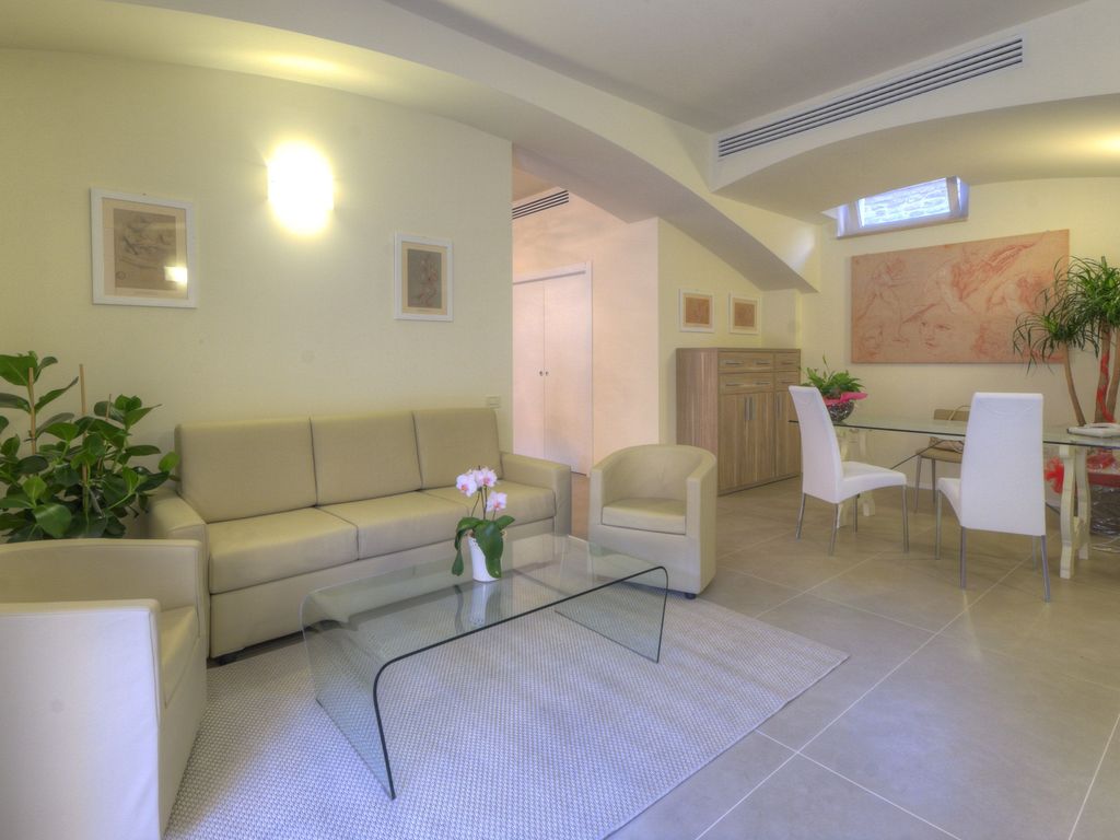 Palazzo Ruschioni Boutique Hotel