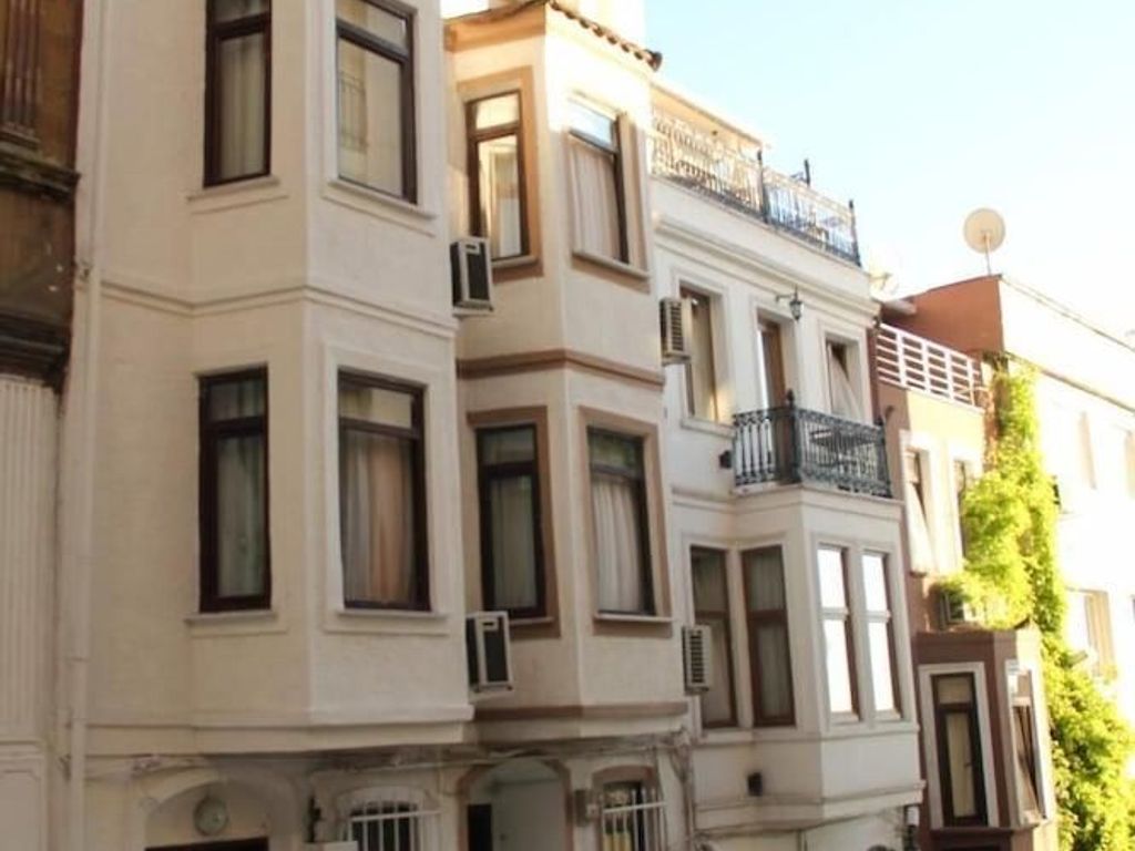Hot Residence Taksim Square