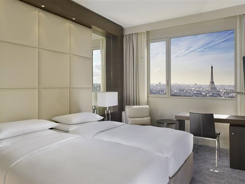 Hyatt Regency Paris Etoile