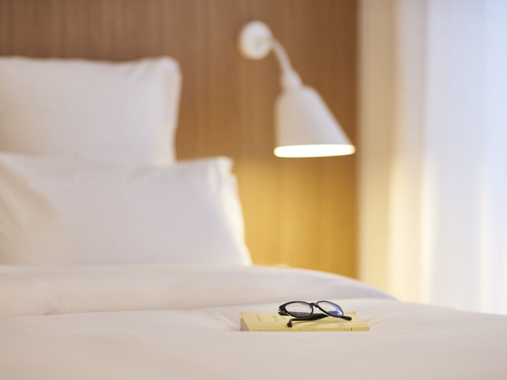 9hotel Republique