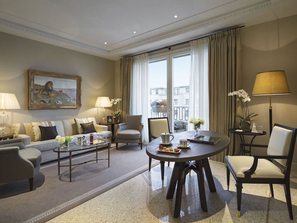 Palazzo Parigi Hotel & Grand Spa