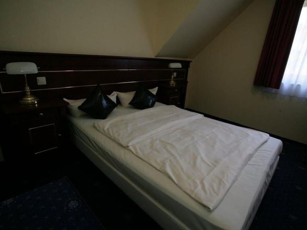 Stargaze Home Hotel