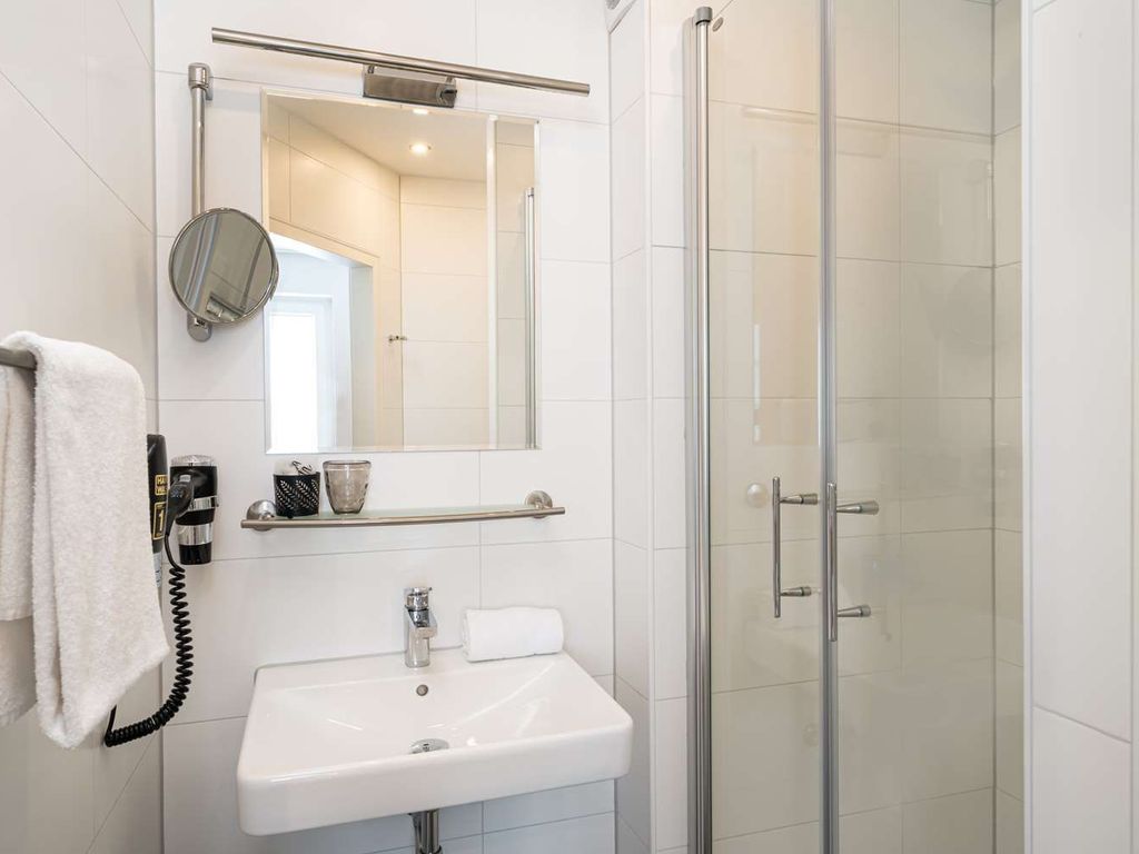 Trademark Collection by Wyndham ANA Liberty
