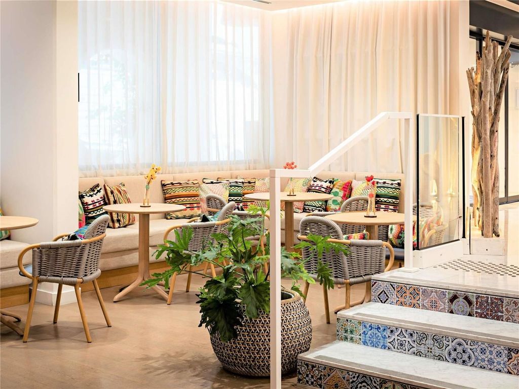 Croisette Beach Hotel Cannes - MGallery Collection