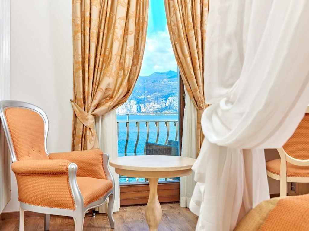 Lake Front Hotel Brenzone