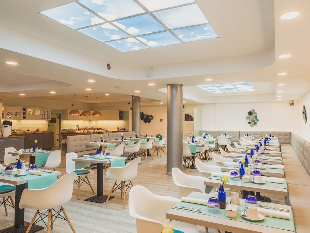 Hotel Santo