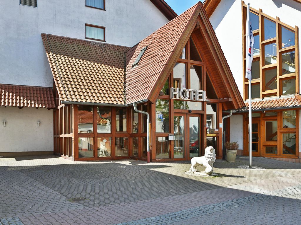 Zum Löwen