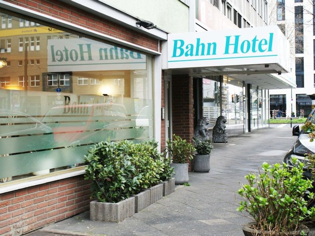 Bahn Hotel