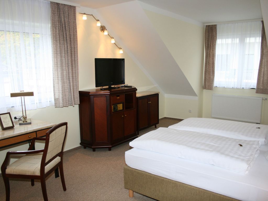 Stollen Hotel & Restaurant