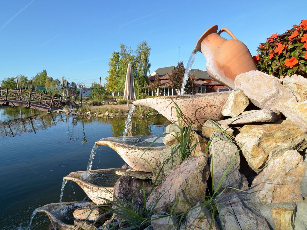 Bagolyvár Étterem & Vendégház & Wellness