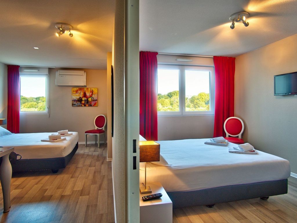 Adonis Hotel Bayonne