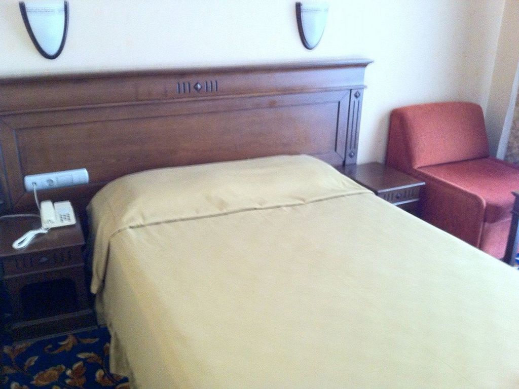 Oasis Hotel