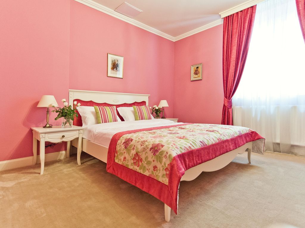 Schanel Residence Hotel
