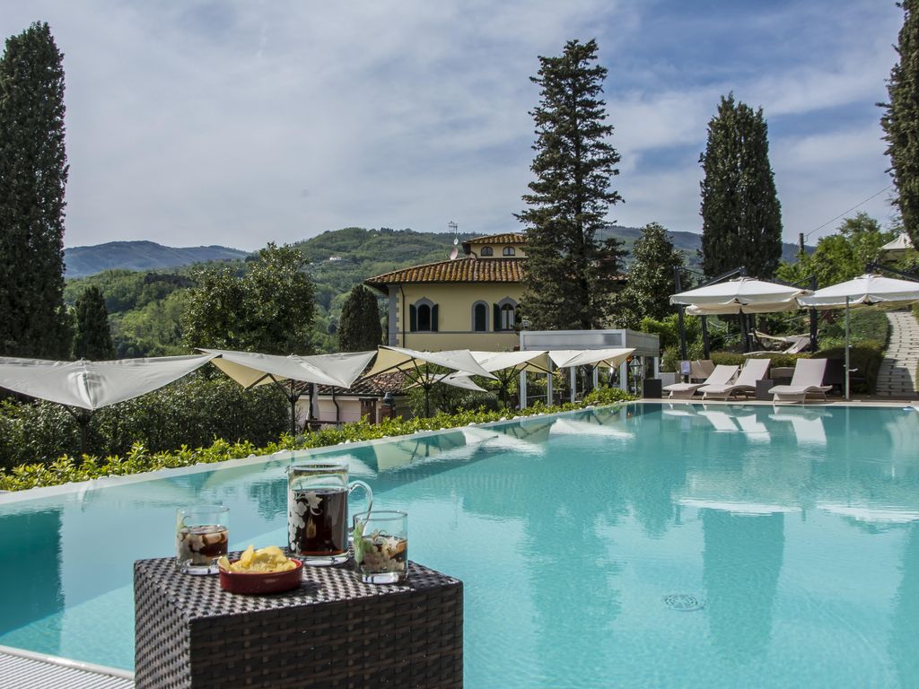 Villa Parri Historic Charming Residence in Tuscany