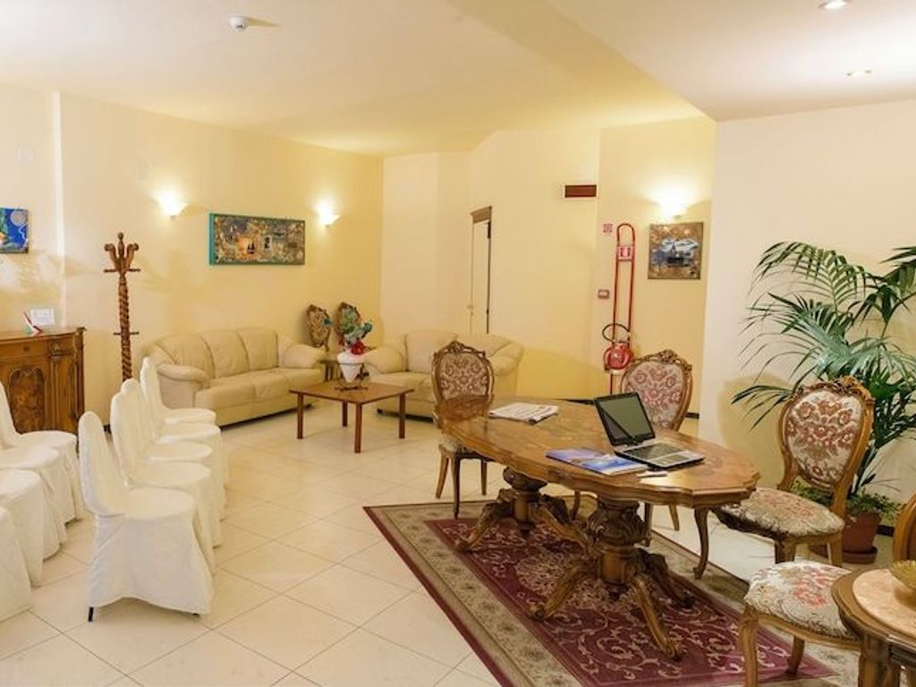 Hotel Villa Elena