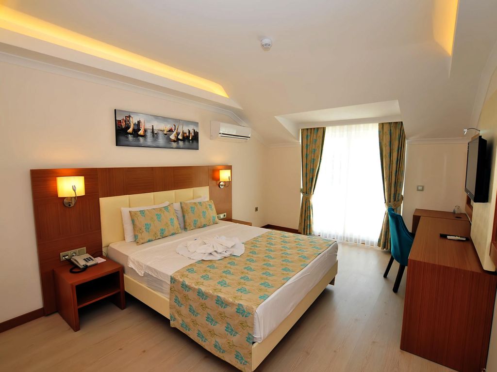 Yeniceri City Hotel