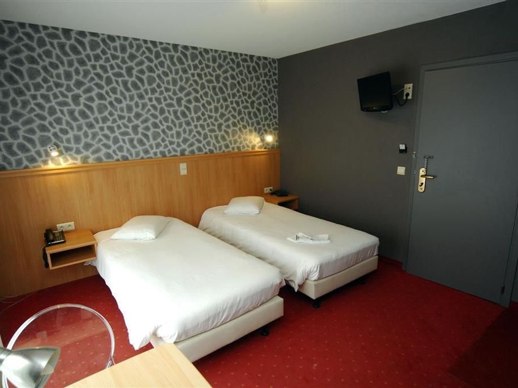 New Hotel de Lives