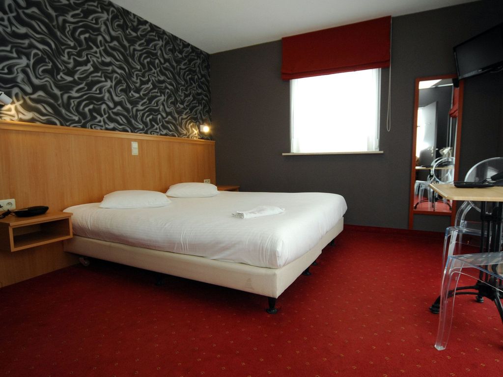 New Hotel de Lives