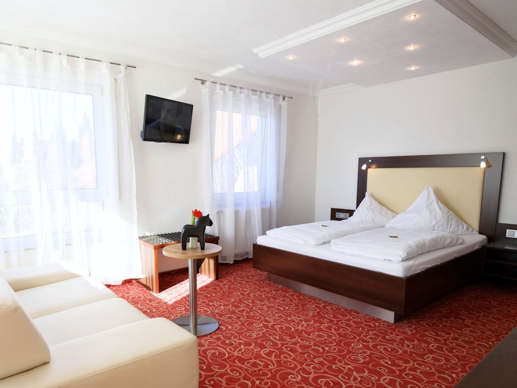 Landhotel ALTE LINDE  & Restaurant